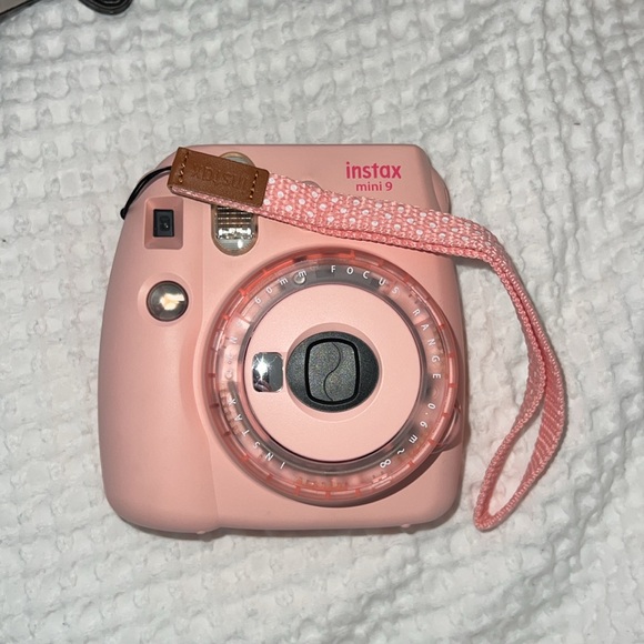 Pink Fujifilm Instax Mini 9